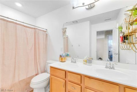 3147 Fairview Drive Avon OH 44011