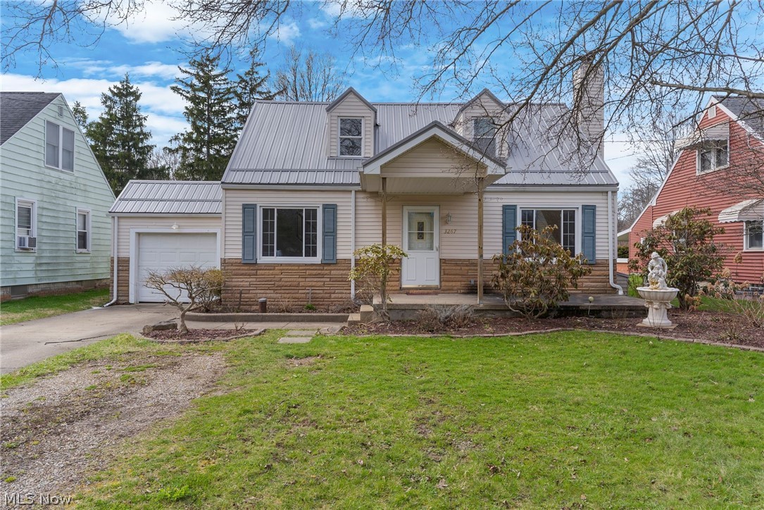 3267 Bell Wick Road Hubbard OH 44425