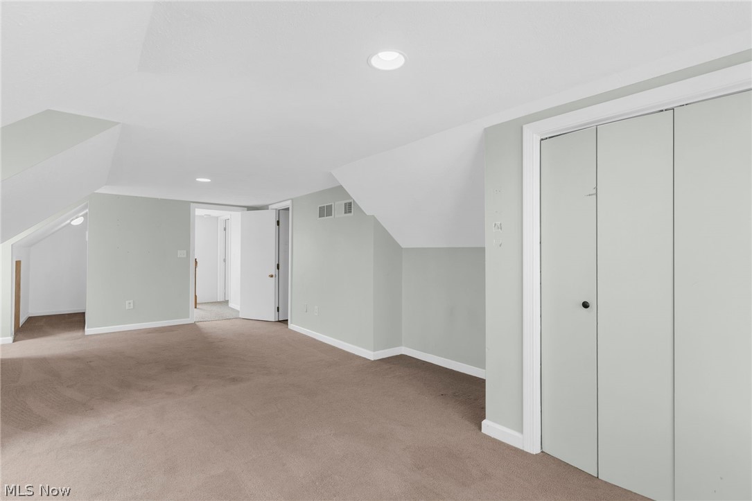 3267 Bell Wick Road Hubbard OH 44425