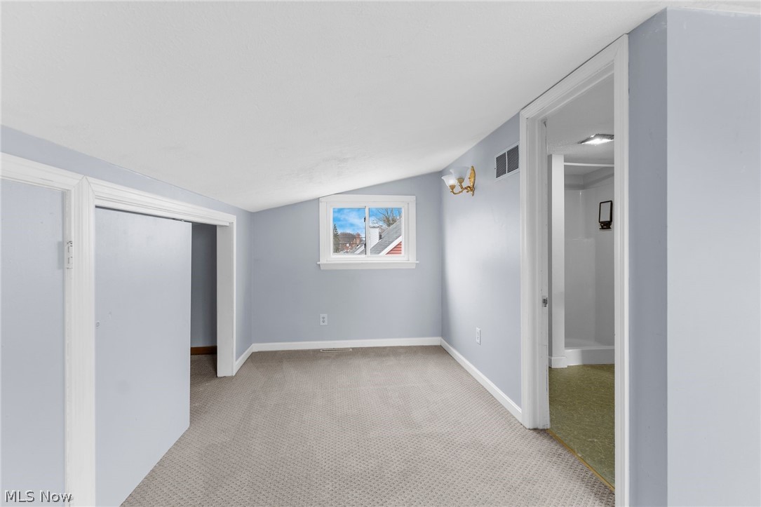 3267 Bell Wick Road Hubbard OH 44425