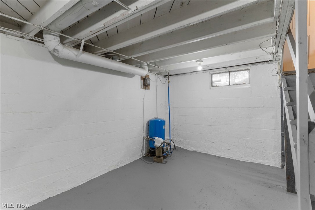 3267 Bell Wick Road Hubbard OH 44425