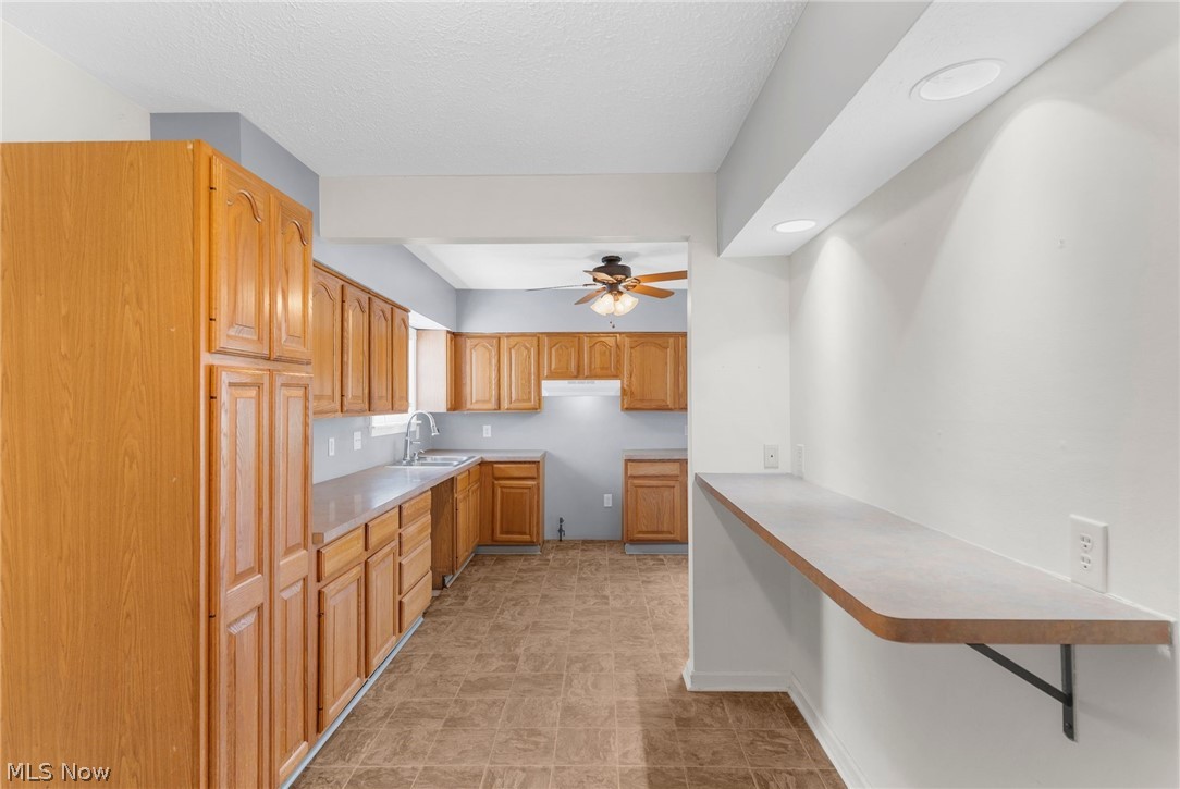 3267 Bell Wick Road Hubbard OH 44425