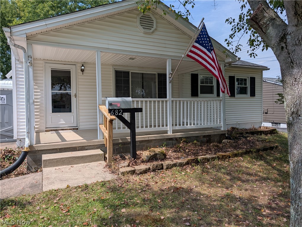 682 Burdie Drive Hubbard OH 44425