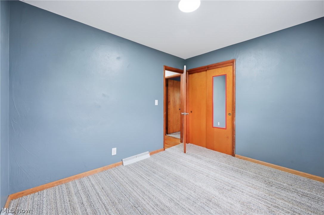 682 Burdie Drive Hubbard OH 44425