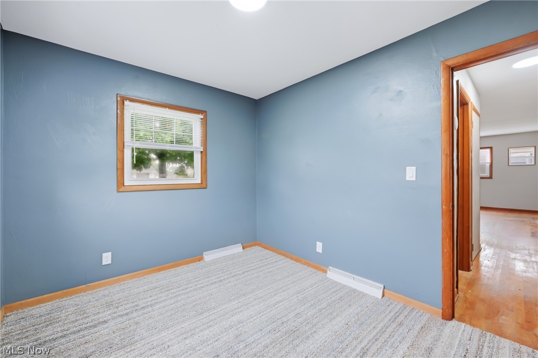 682 Burdie Drive Hubbard OH 44425