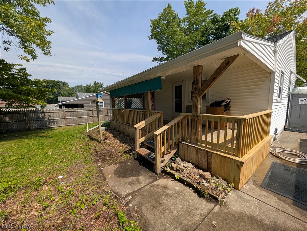 682 Burdie Drive Hubbard OH 44425