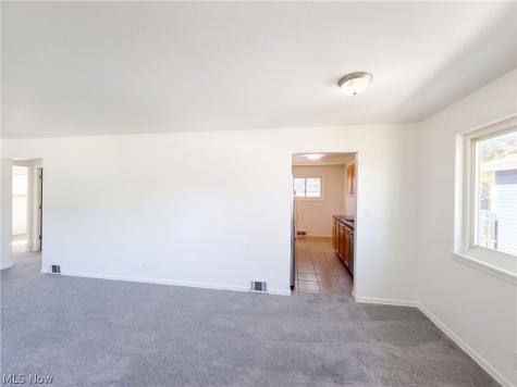 6076 Robert Drive Brook Park OH 44142