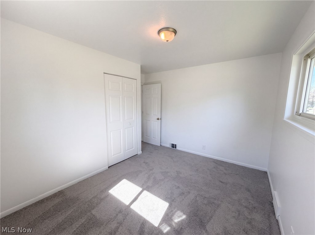 6076 Robert Drive Brook Park OH 44142