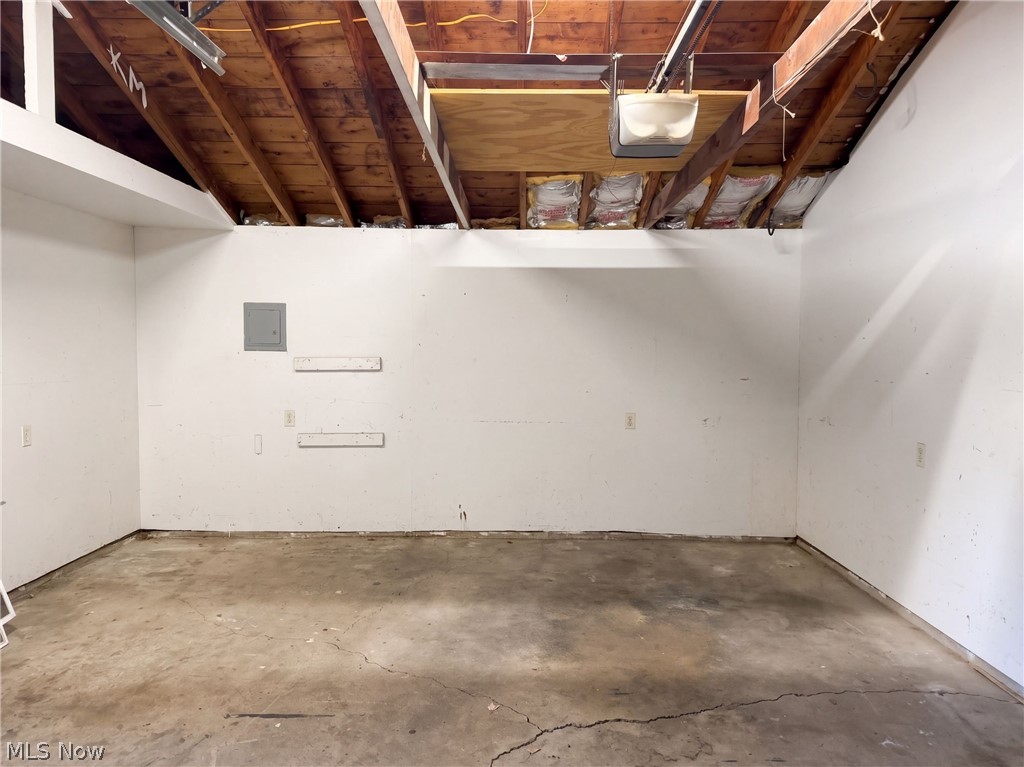 6076 Robert Drive Brook Park OH 44142