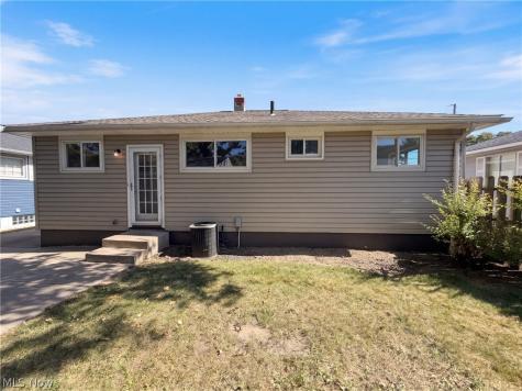 6076 Robert Drive Brook Park OH 44142