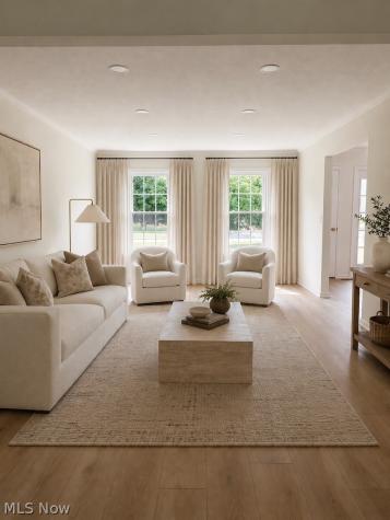 73 Lakecrest Boulevard Hinckley OH 44233