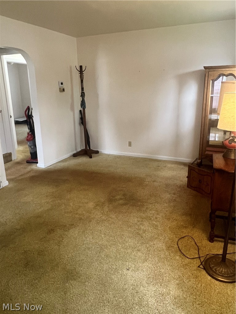 416 Joan Avenue Girard OH 44420