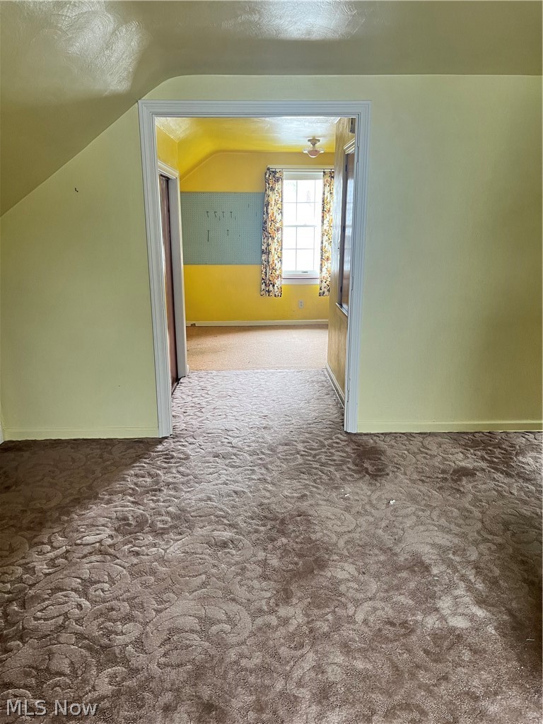 416 Joan Avenue Girard OH 44420