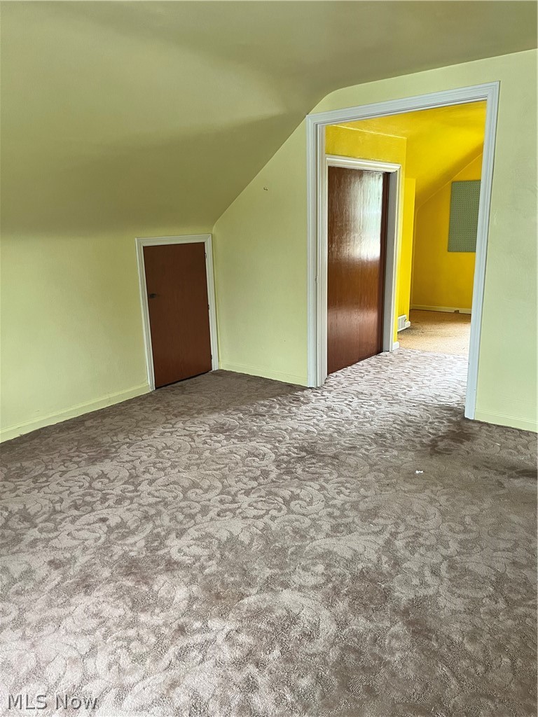 416 Joan Avenue Girard OH 44420