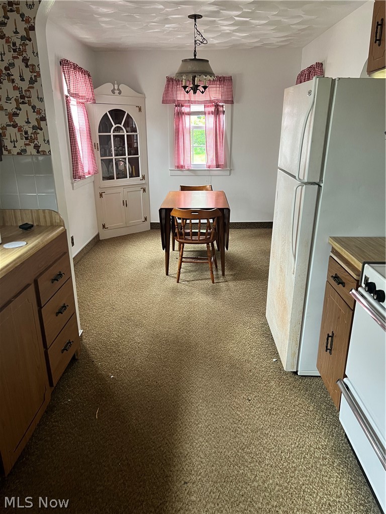 416 Joan Avenue Girard OH 44420