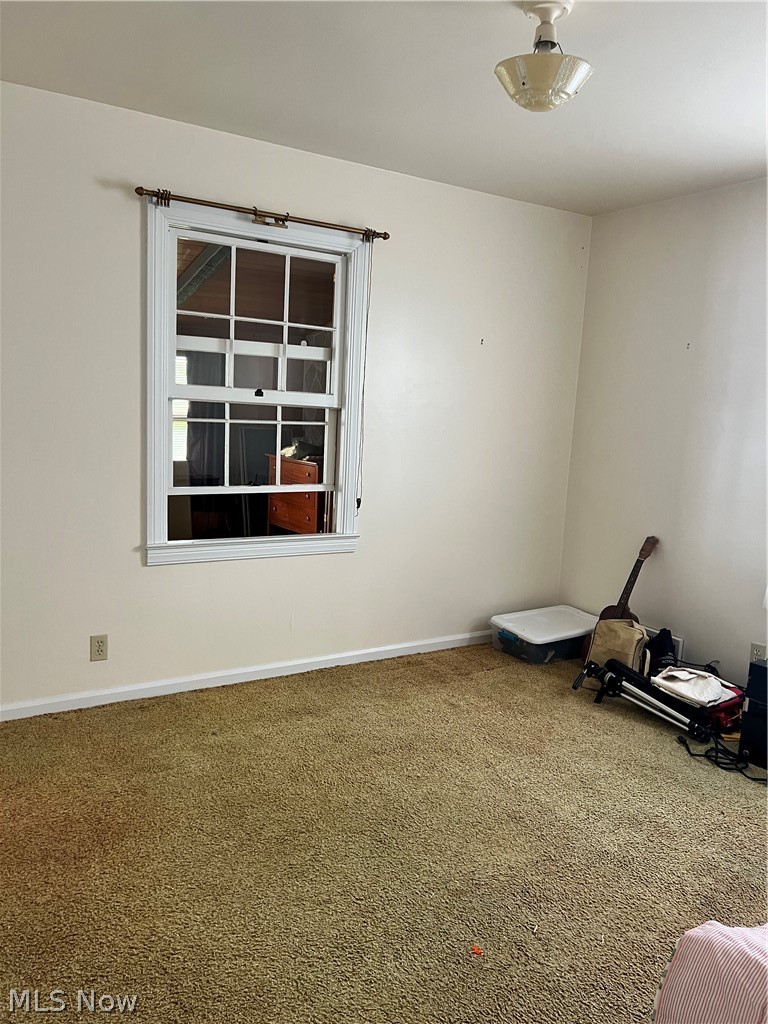 416 Joan Avenue Girard OH 44420