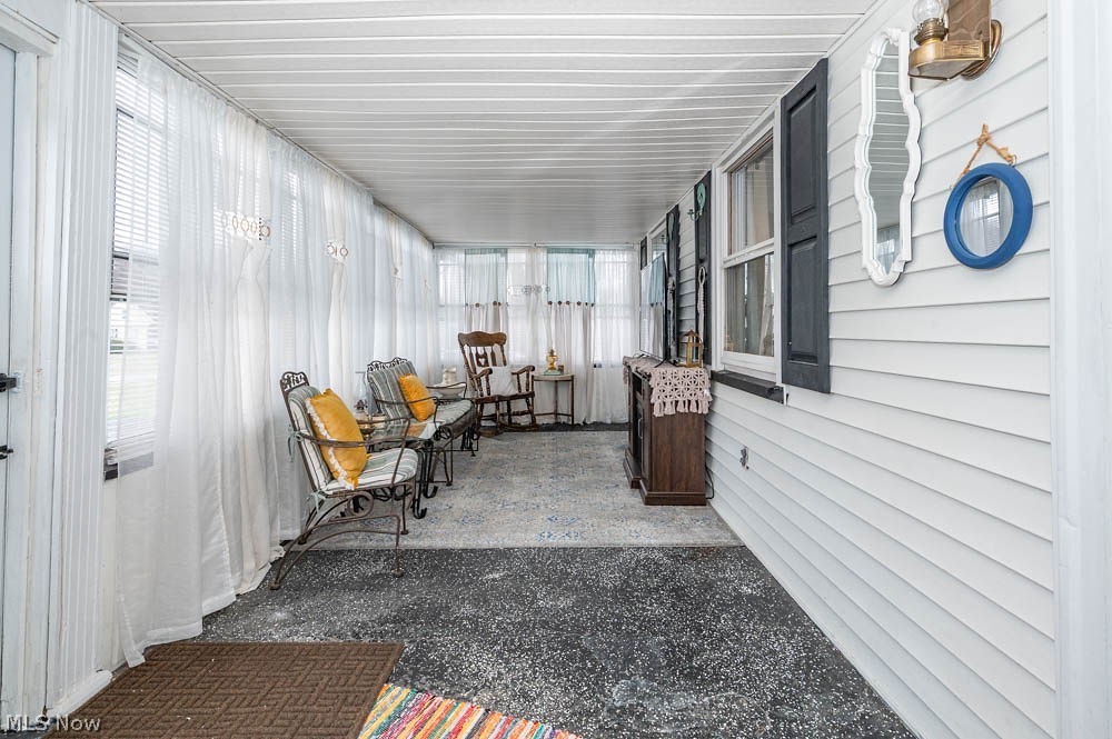 1414 Overlook Avenue Lowellville OH 44436