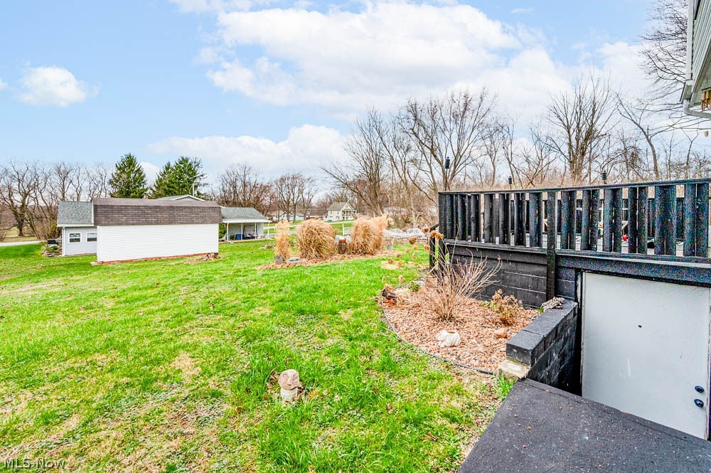 1414 Overlook Avenue Lowellville OH 44436