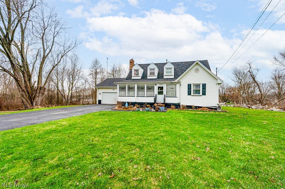 1414 Overlook Avenue Lowellville OH 44436