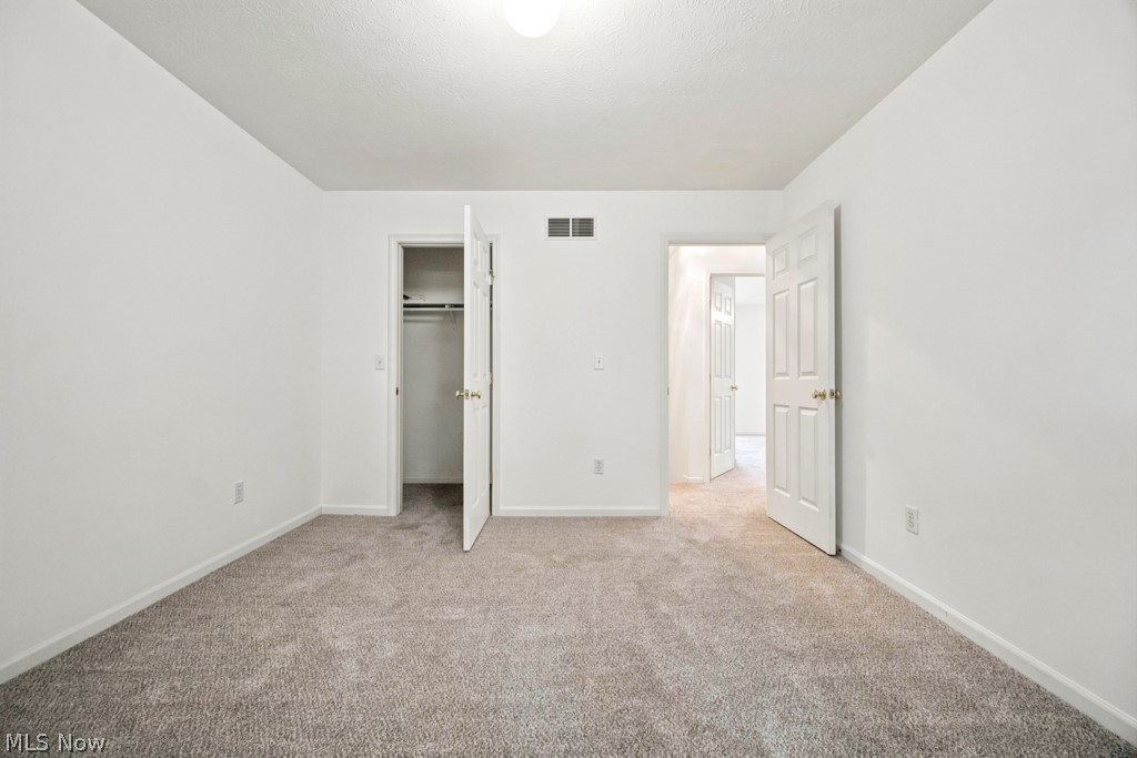 1115 Bryce Avenue Aurora OH 44202
