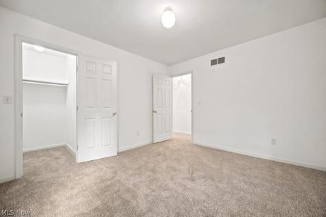 1115 Bryce Avenue Aurora OH 44202