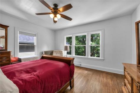 2205 Grandview Avenue Cleveland Heights OH 44106