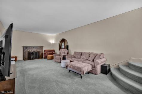 2205 Grandview Avenue Cleveland Heights OH 44106