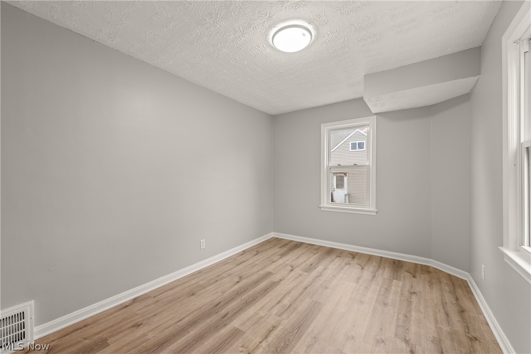 7623 Macedonia Road Oakwood OH 44146