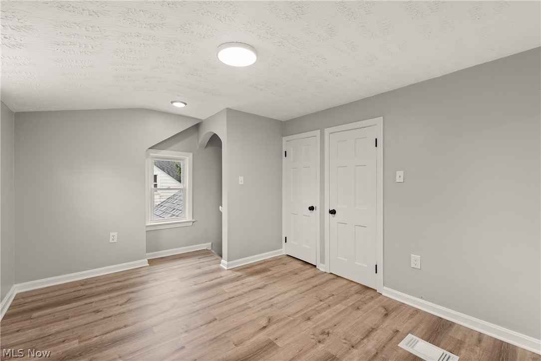 7623 Macedonia Road Oakwood OH 44146