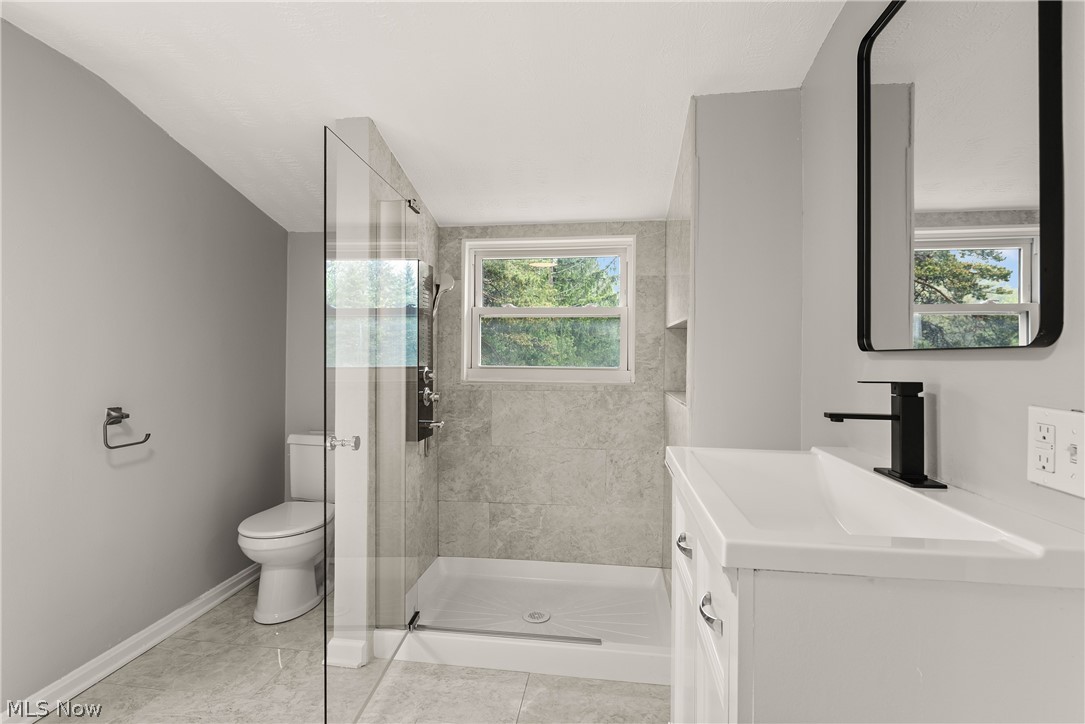 7623 Macedonia Road Oakwood OH 44146