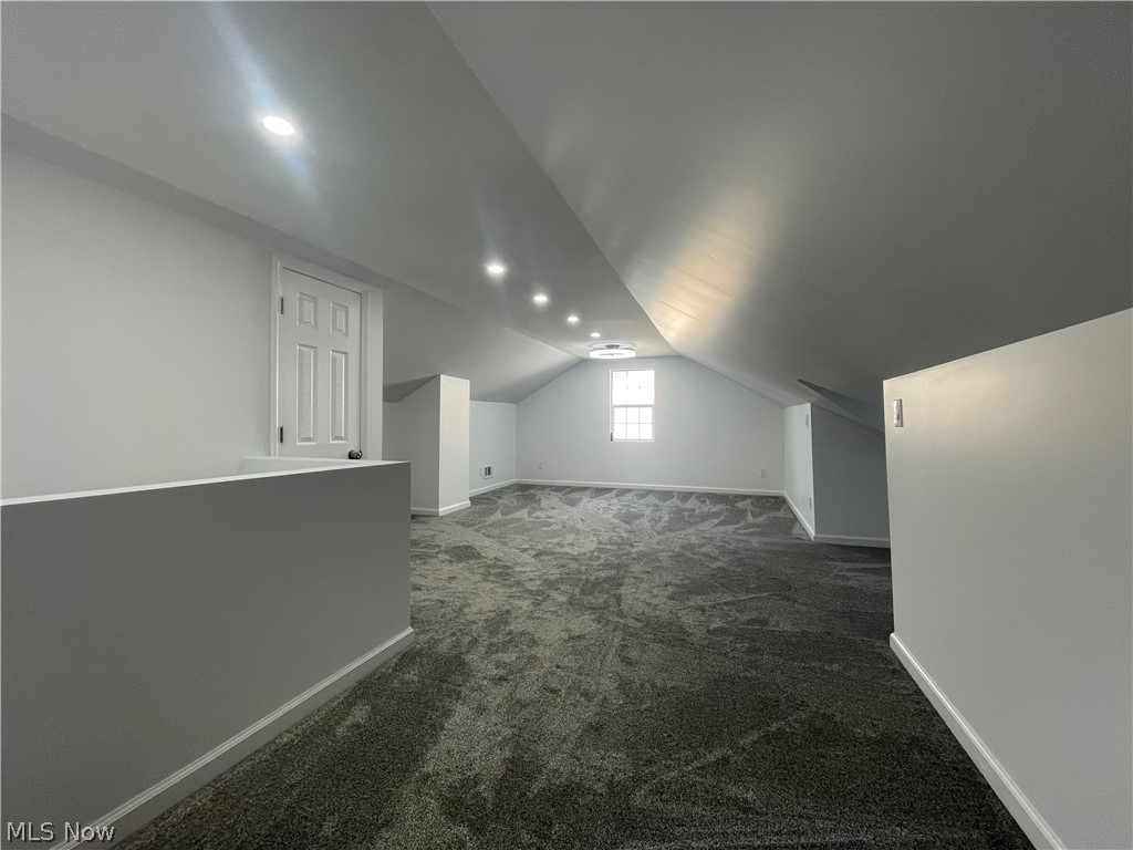 7915 Snow Road Parma OH 44129