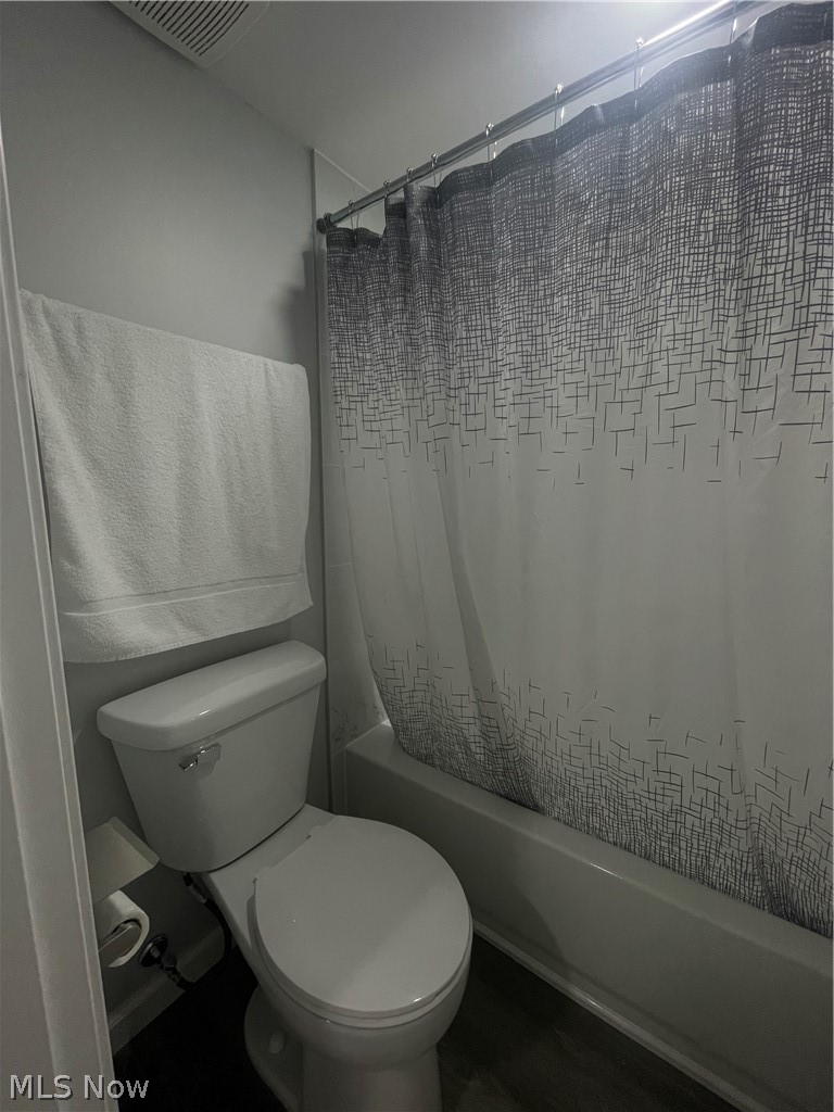 7915 Snow Road Parma OH 44129