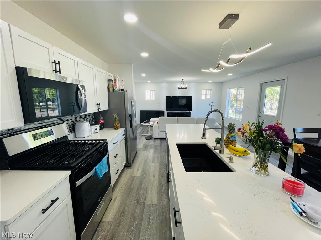 7915 Snow Road Parma OH 44129