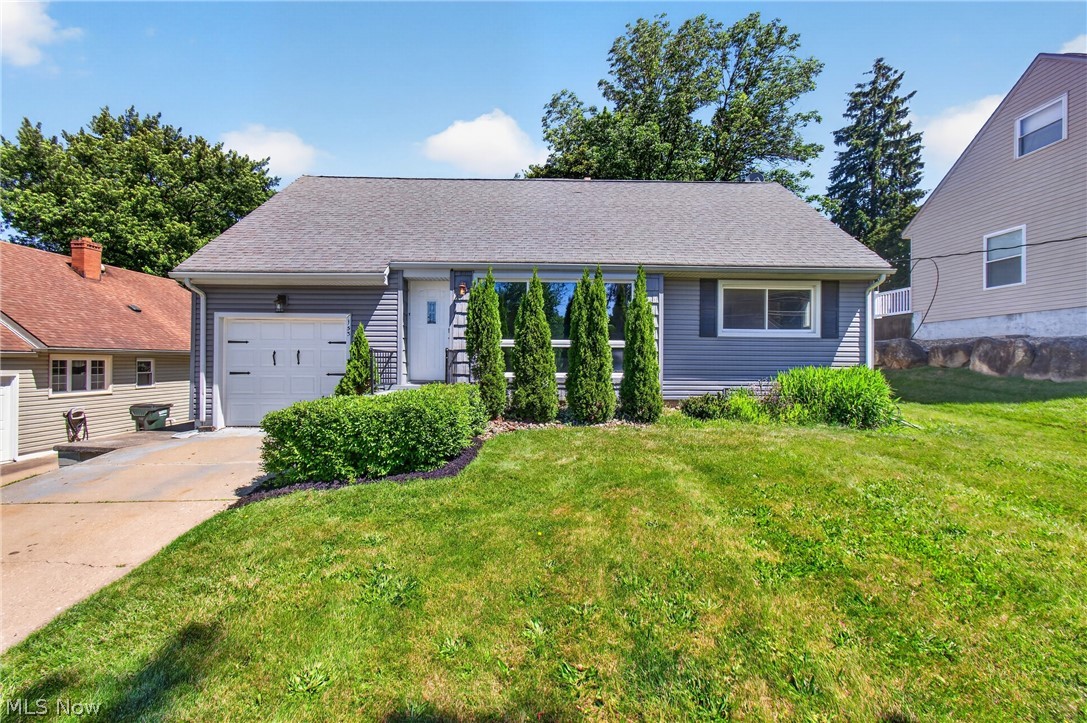 153 Far View Drive SW North Canton OH 44720
