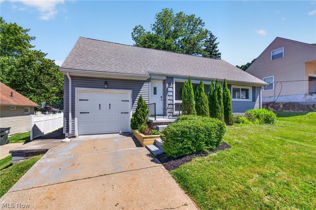 153 Far View Drive SW North Canton OH 44720