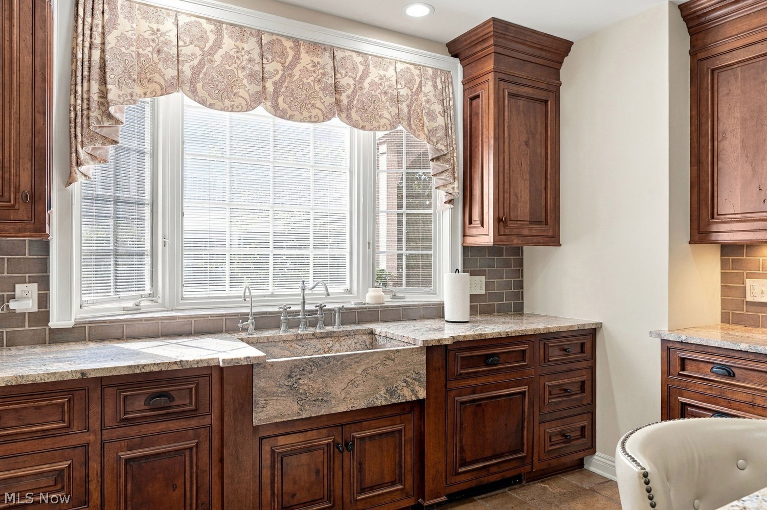 2867 Torrington Road Shaker Heights OH 44122