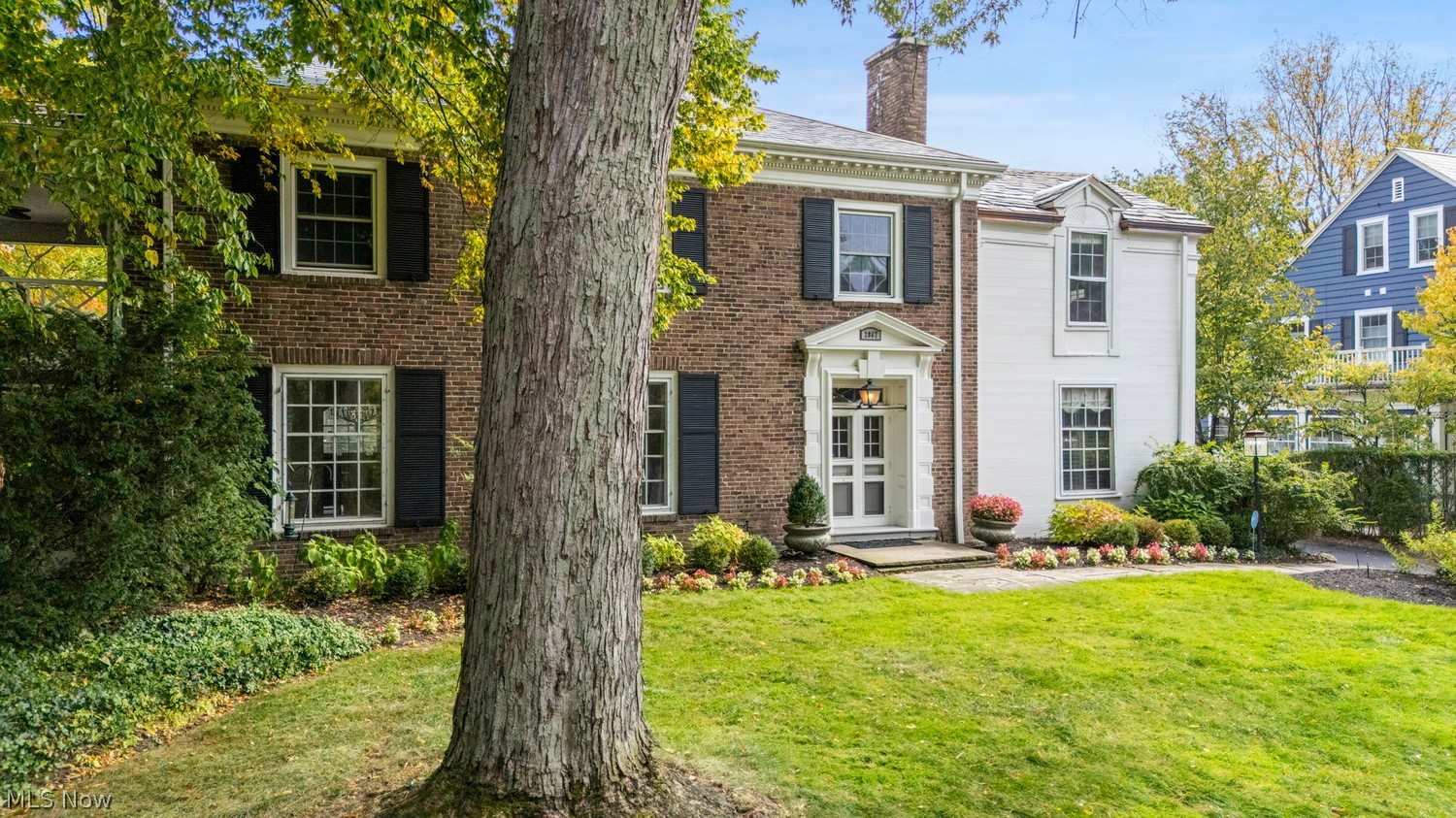 2867 Torrington Road Shaker Heights OH 44122