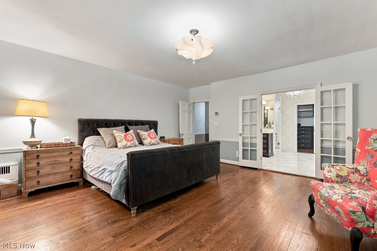 2867 Torrington Road Shaker Heights OH 44122
