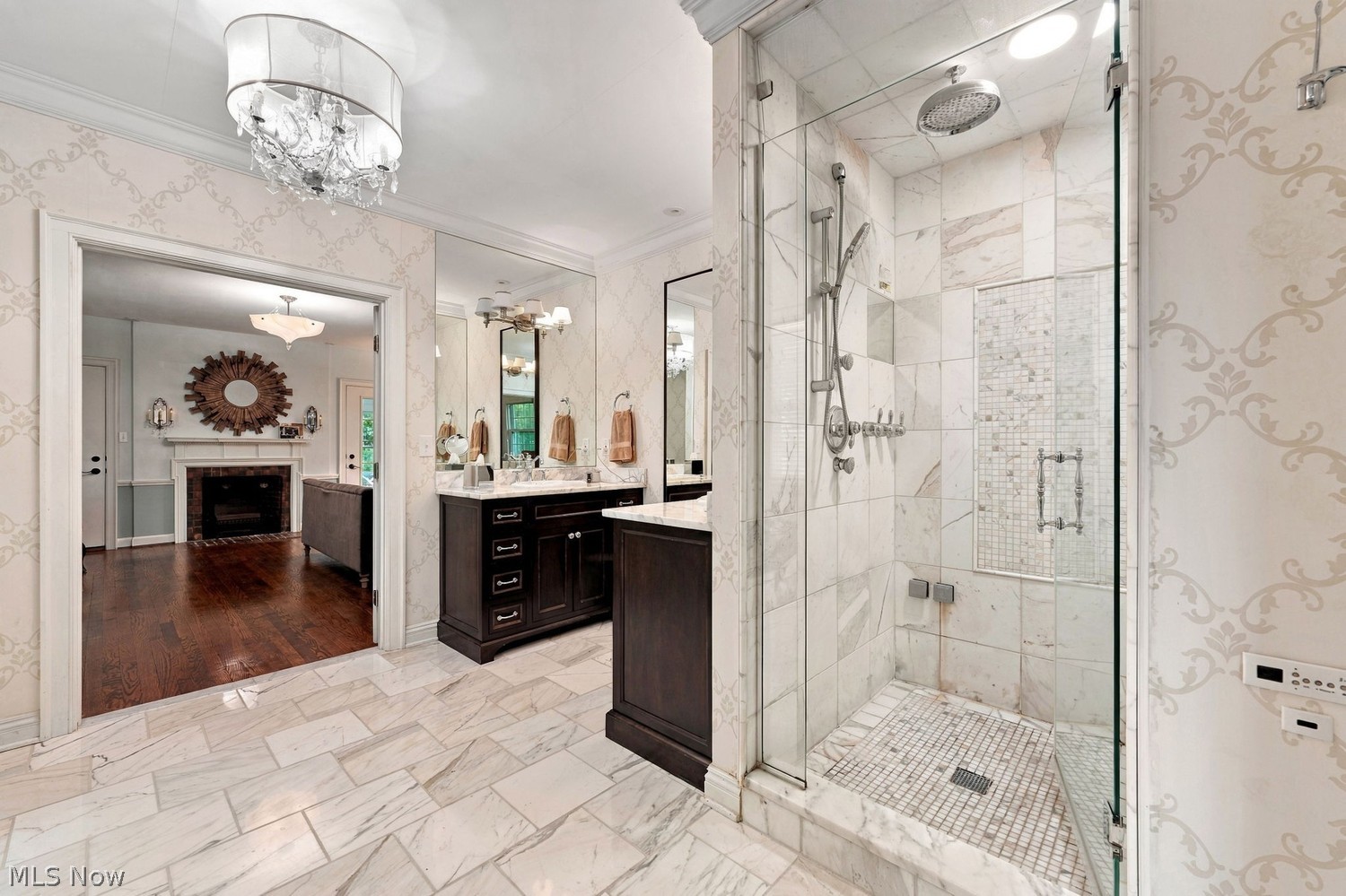 2867 Torrington Road Shaker Heights OH 44122