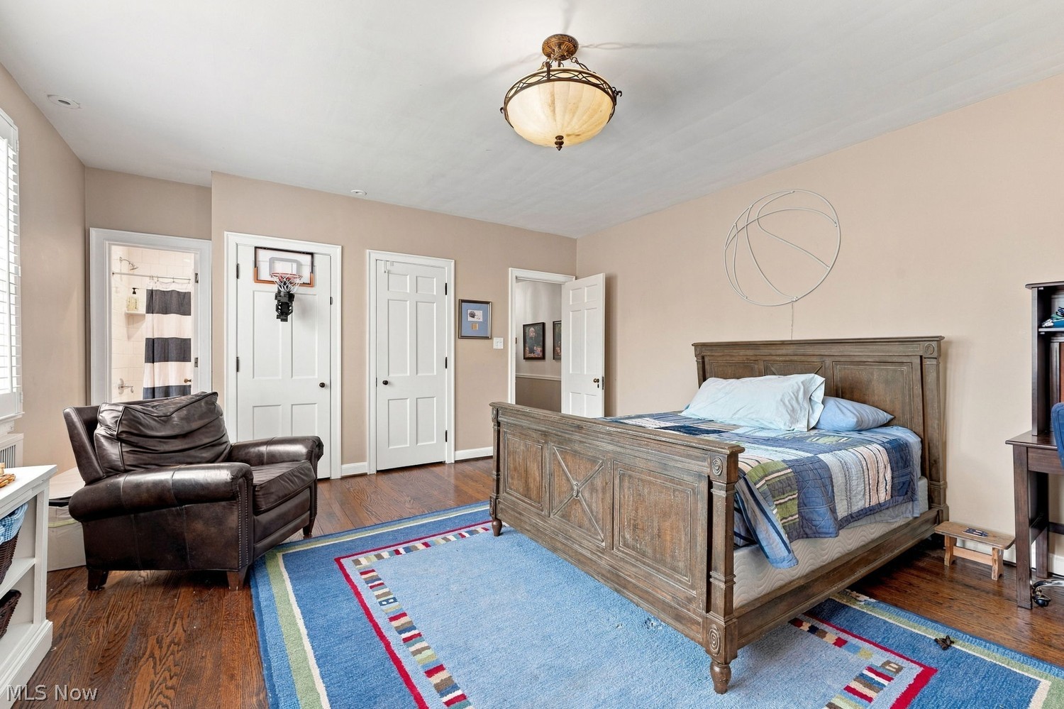 2867 Torrington Road Shaker Heights OH 44122