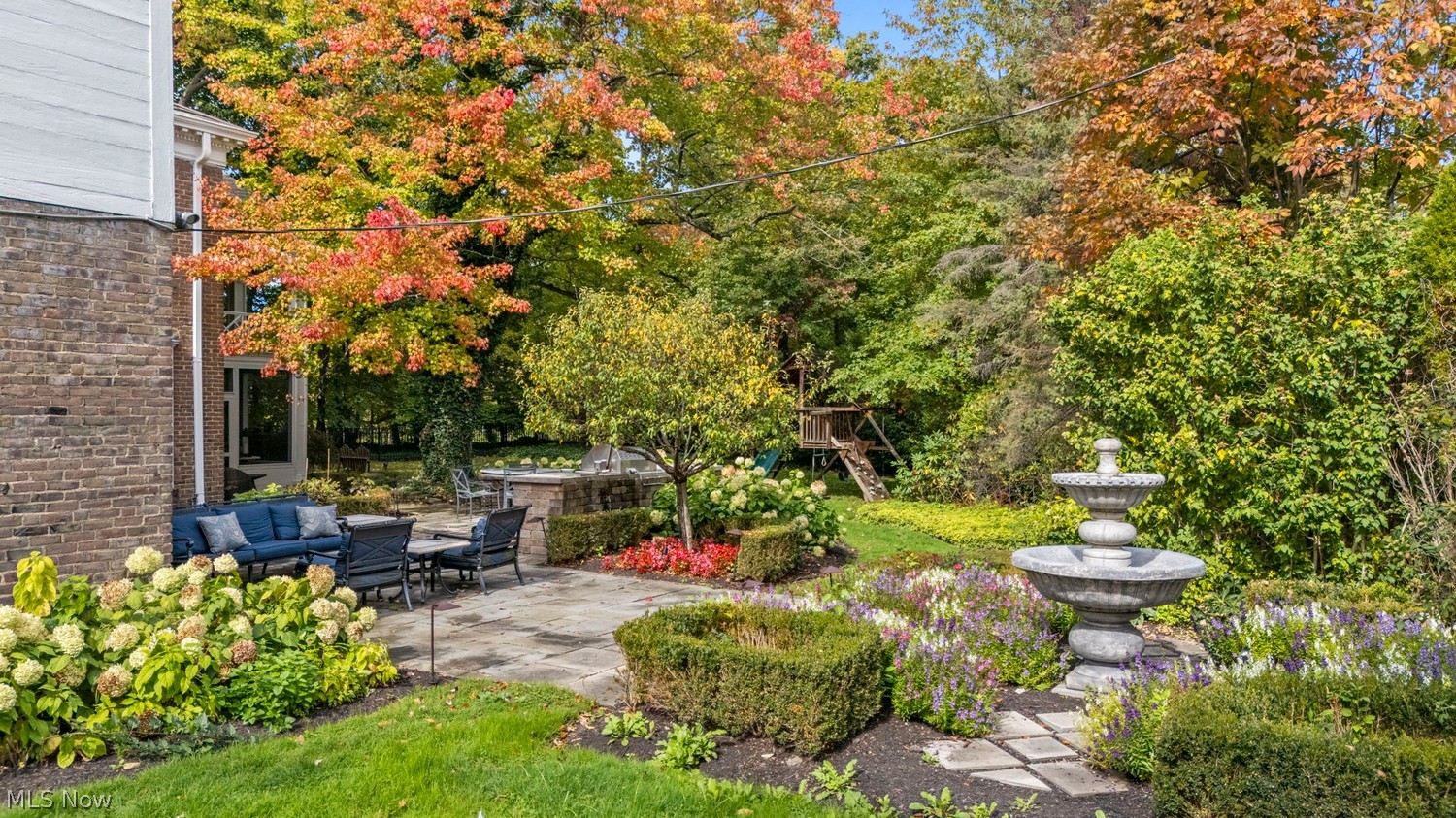 2867 Torrington Road Shaker Heights OH 44122
