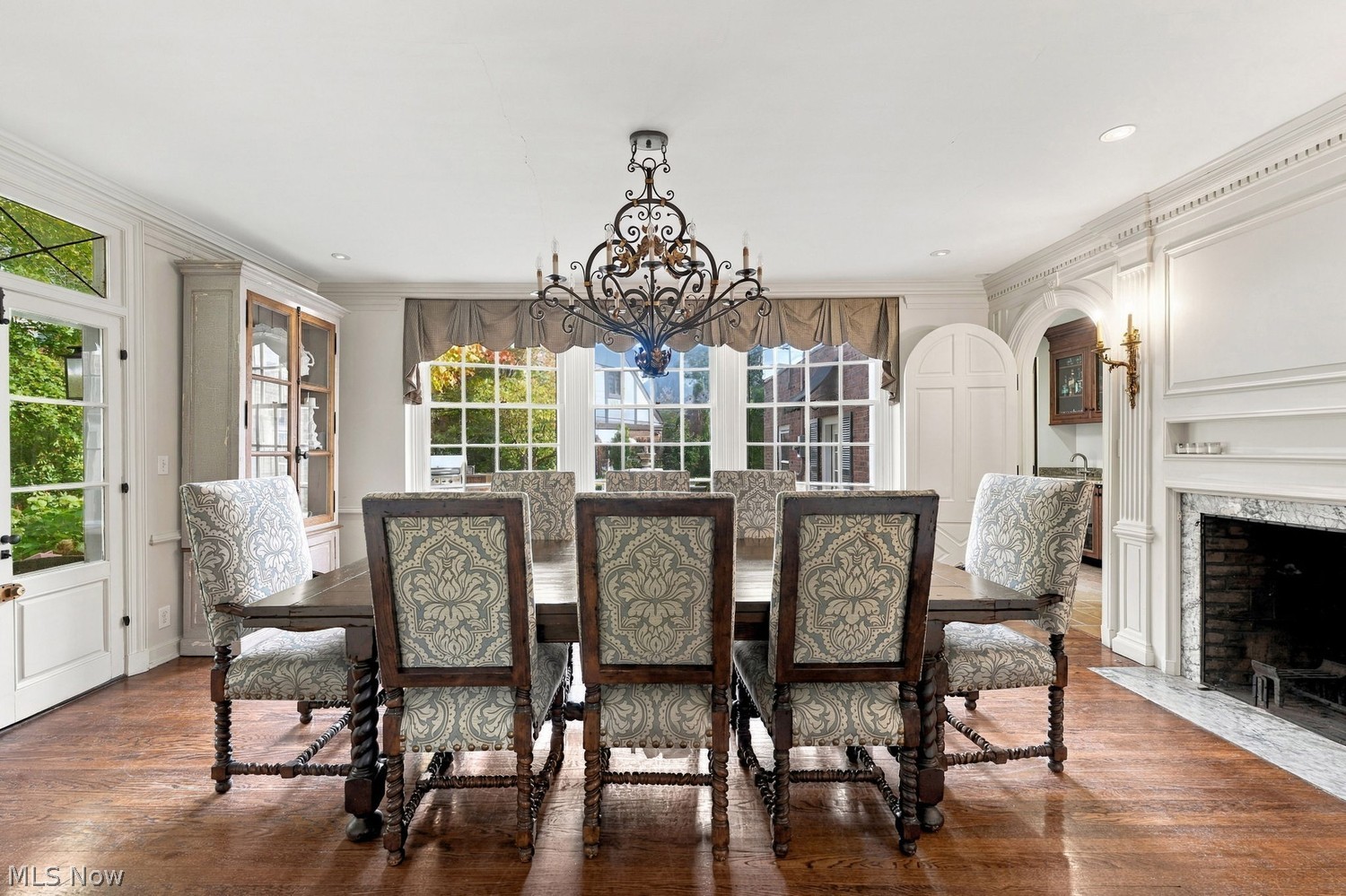 2867 Torrington Road Shaker Heights OH 44122