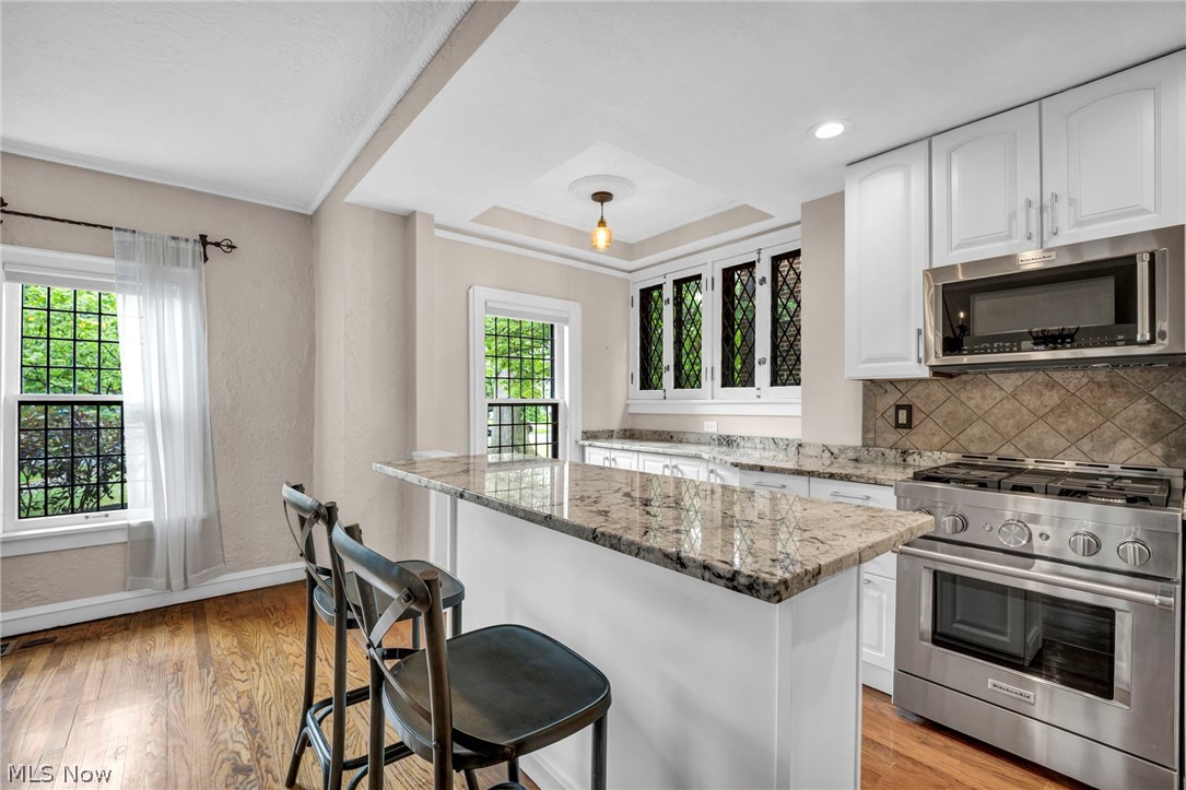 2717 Derbyshire Road Cleveland Heights OH 44106