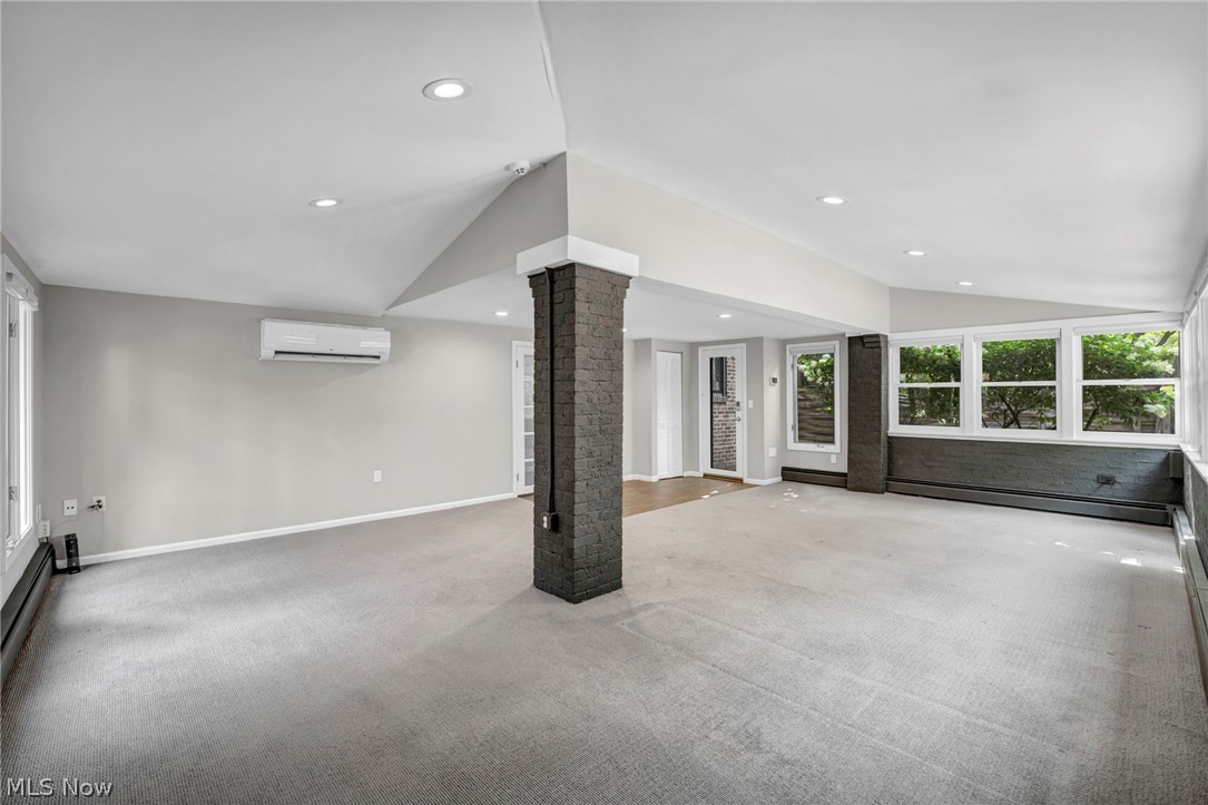 2717 Derbyshire Road Cleveland Heights OH 44106