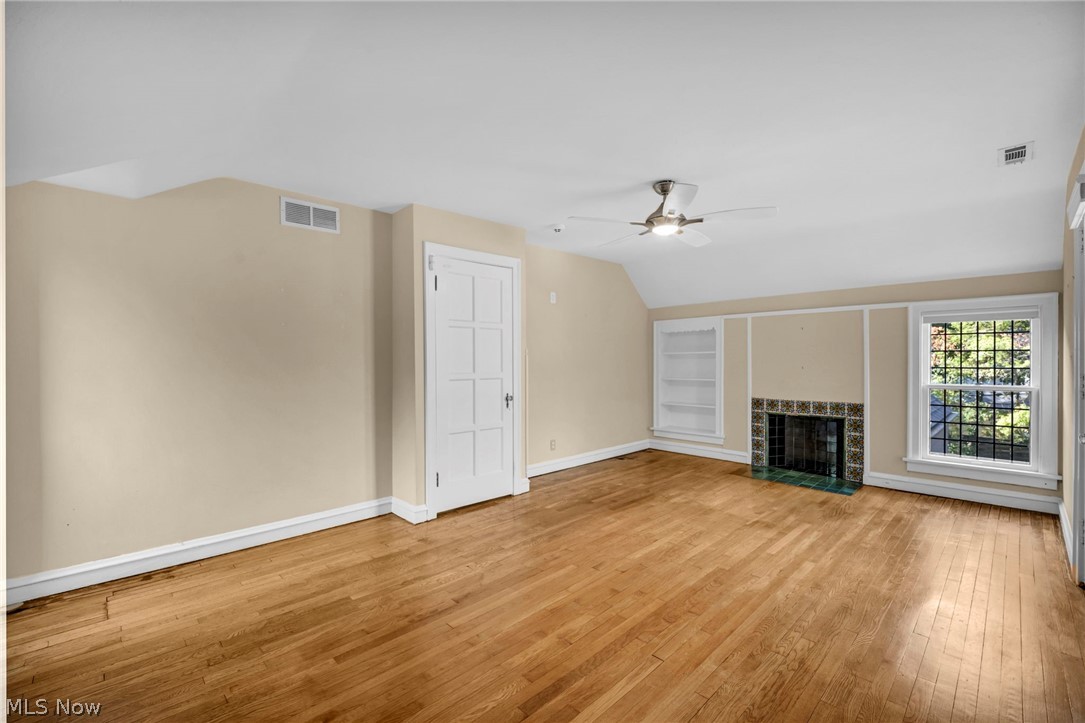 2717 Derbyshire Road Cleveland Heights OH 44106