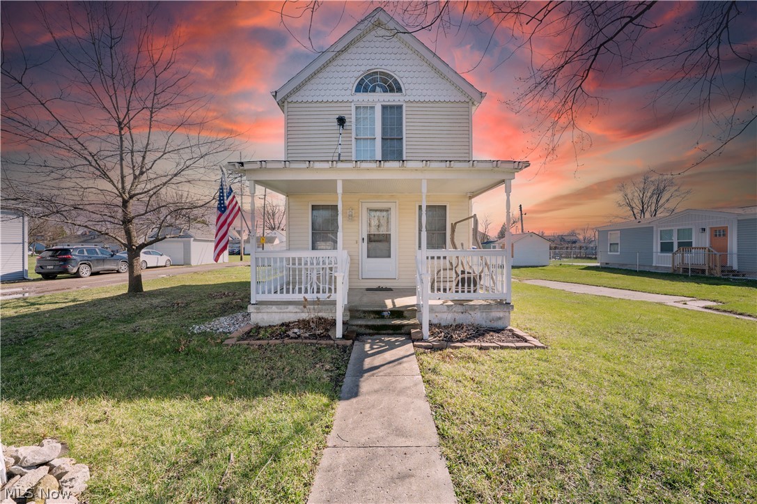 515 W 2nd Street Port Clinton OH 43452