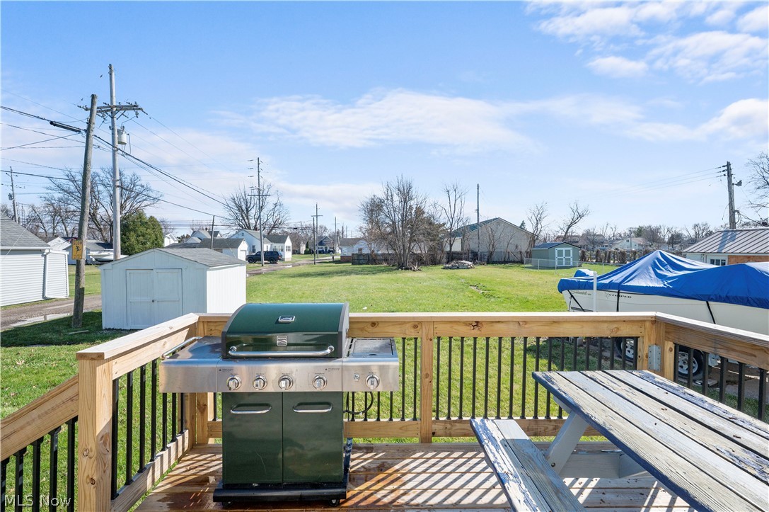 515 W 2nd Street Port Clinton OH 43452