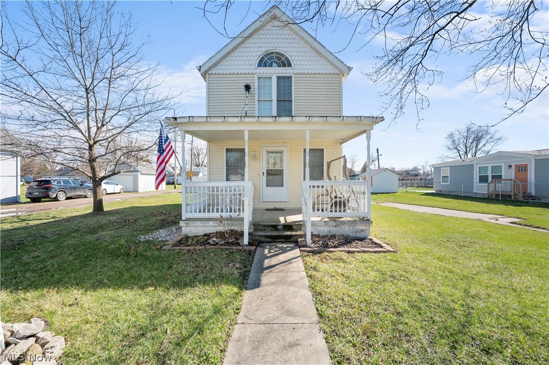 515 W 2nd Street Port Clinton OH 43452