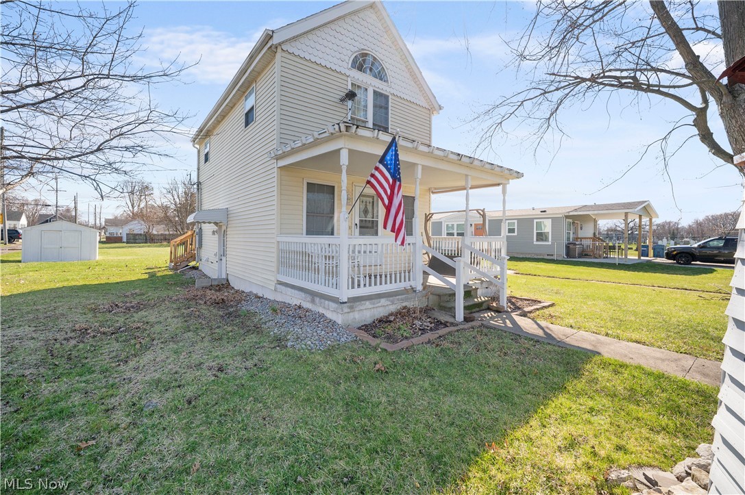 515 W 2nd Street Port Clinton OH 43452