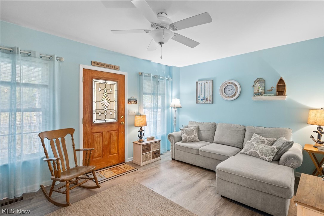 515 W 2nd Street Port Clinton OH 43452